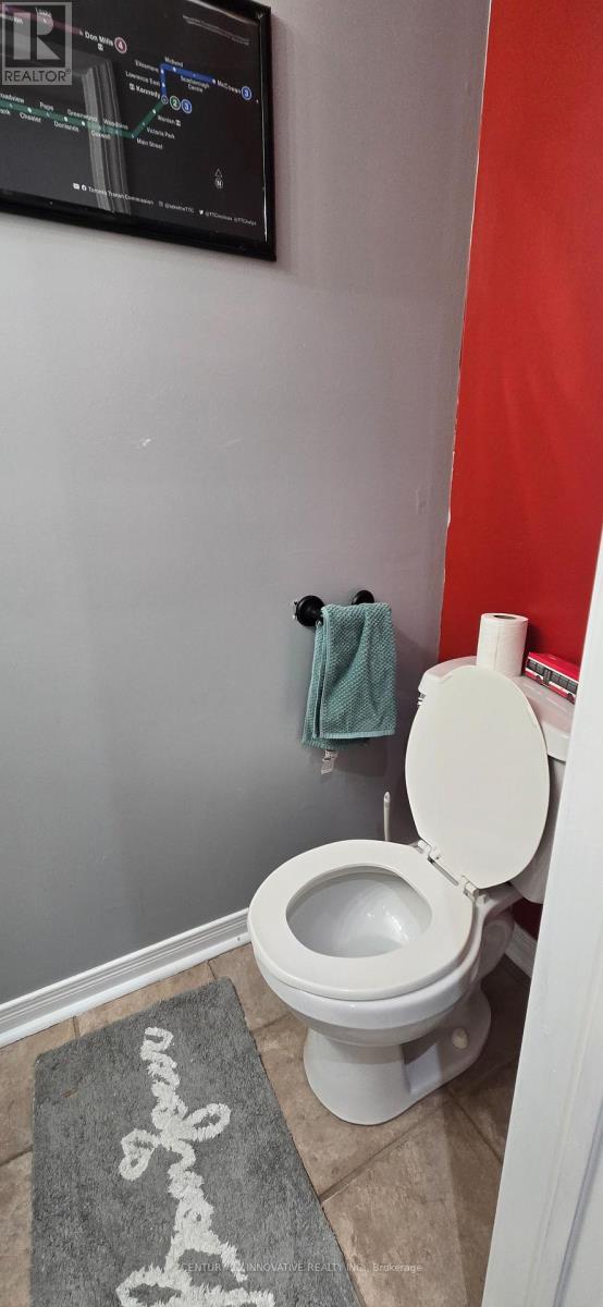 6 Burnsborough Street, Ajax (South West), Ontario  L1S 0B6 - Photo 21 - E12508498