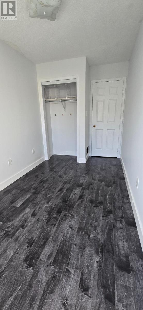 6 Burnsborough Street, Ajax (South West), Ontario  L1S 0B6 - Photo 15 - E12508498