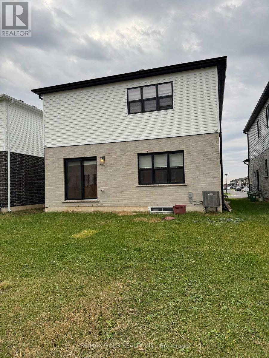 247 Byers Street, London South, Ontario  N6L 0J2 - Photo 14 - X12509688