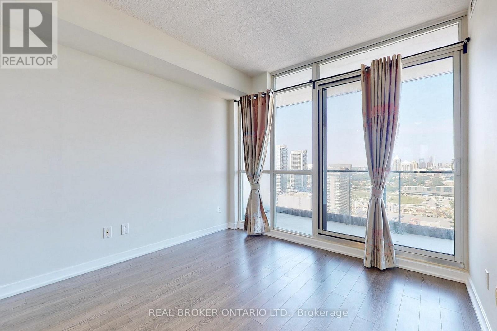 2906 - 33 Singer Court, Toronto, Ontario  M2K 0B4 - Photo 2 - C12503132