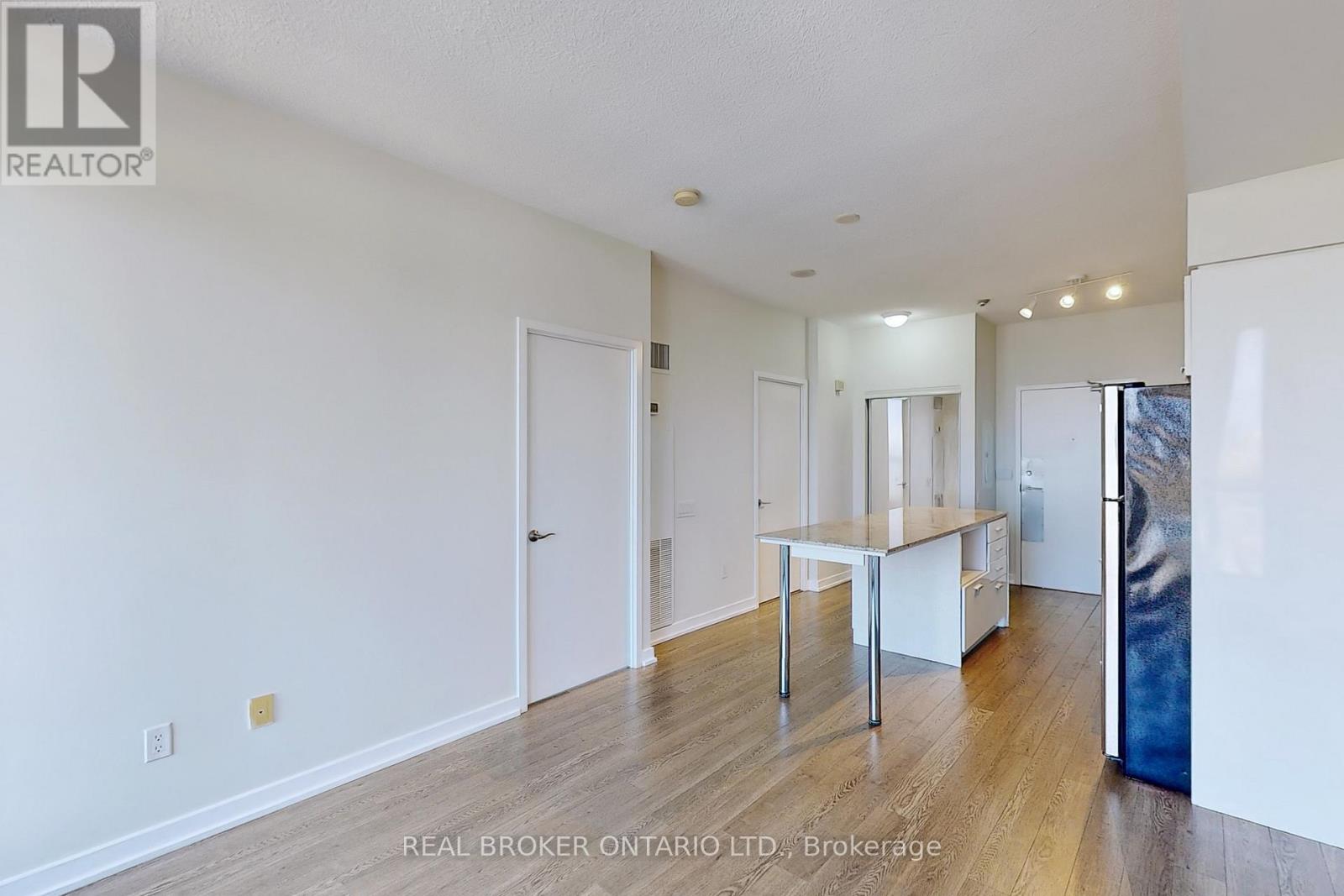 2906 - 33 Singer Court, Toronto, Ontario  M2K 0B4 - Photo 7 - C12503132