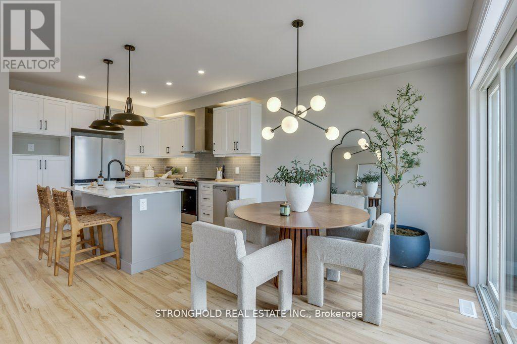 1770 Finley Crescent, London North, Ontario N6H 5M5 - Photo 6 - X12377587