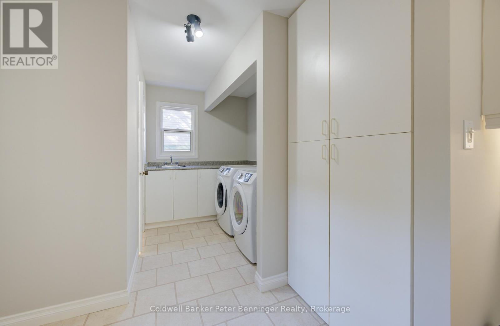 940 Elgin Street, Newmarket, Ontario L3Y 3C1 - Photo 20 - N12512360