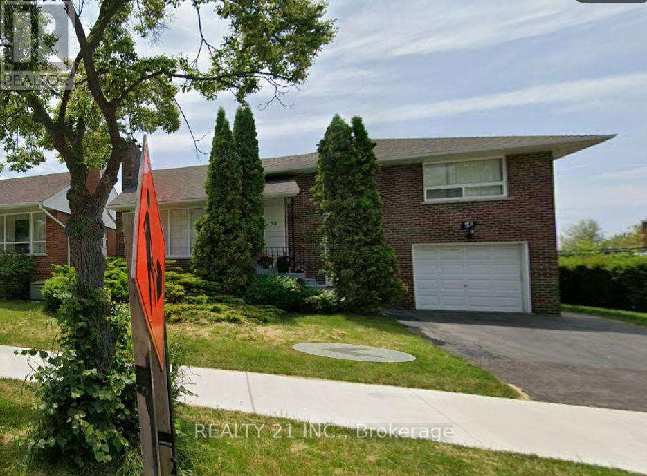 51 SLOLEY ROAD, Toronto, Ontario