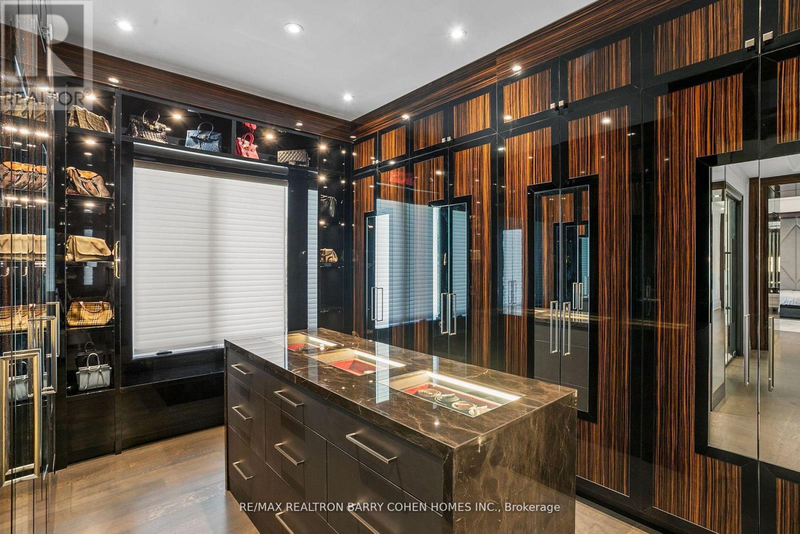 61 Orlon Crescent, Richmond Hill, Ontario  L4C 6S4 - Photo 15 - N12511370