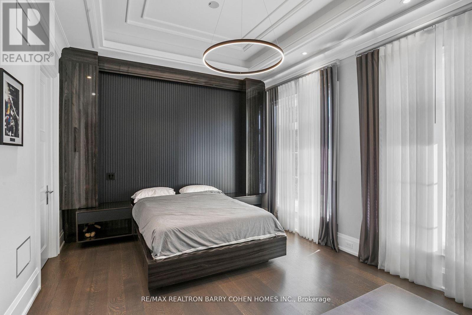 61 Orlon Crescent, Richmond Hill, Ontario  L4C 6S4 - Photo 20 - N12511370