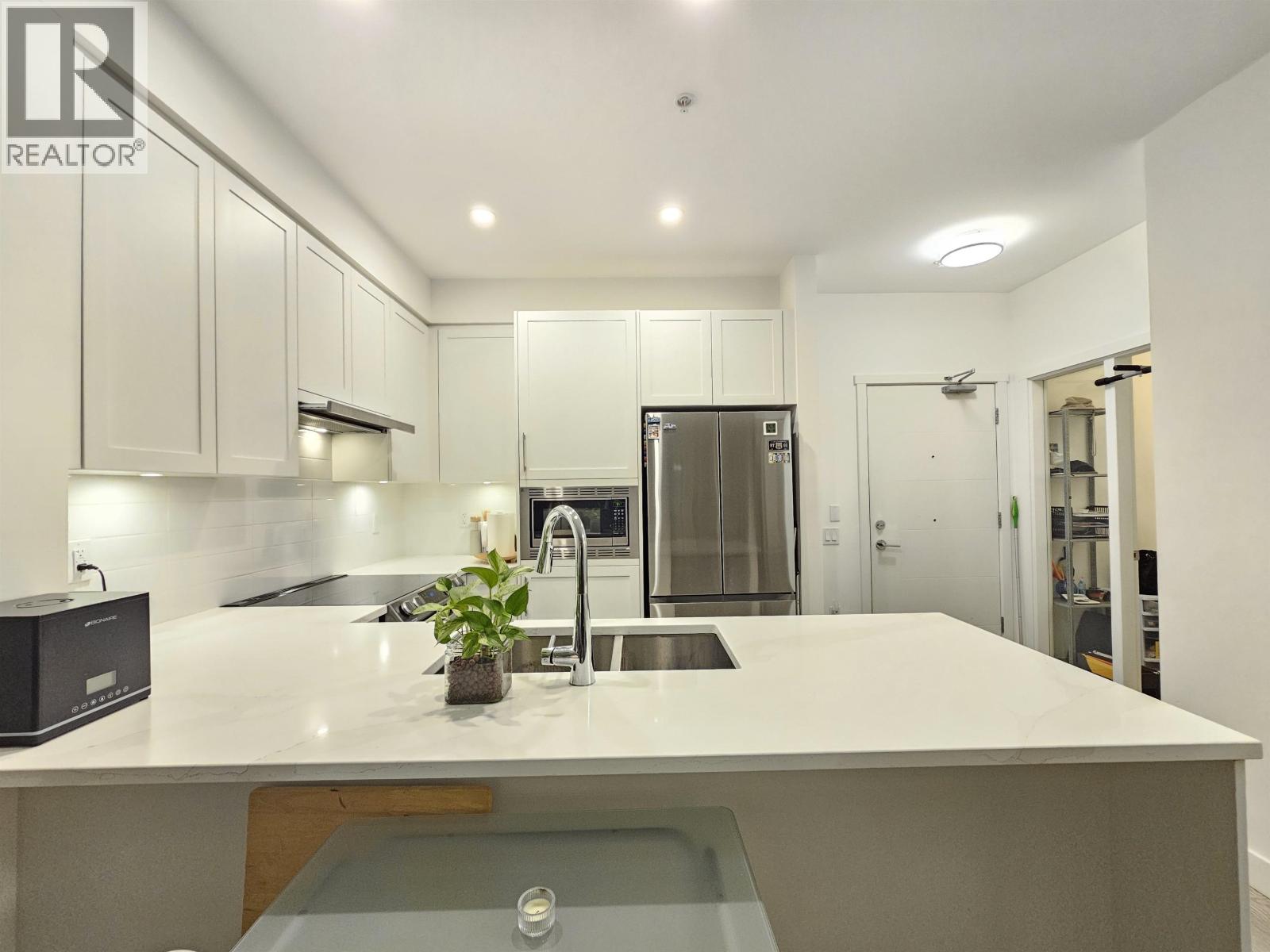 207 2160 Grant Avenue, Port Coquitlam, British Columbia  V3B 0T3 - Photo 5 - R3064469