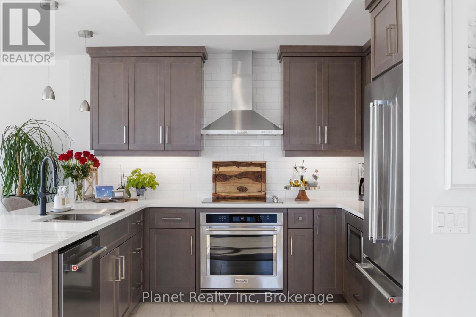 604 - 71 Wyndham Street S, Guelph, Ontario N1E 5R3 - Photo 15 - X12512446