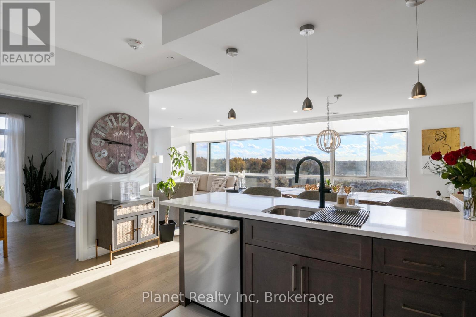 604 - 71 Wyndham Street S, Guelph, Ontario N1E 5R3 - Photo 16 - X12512446