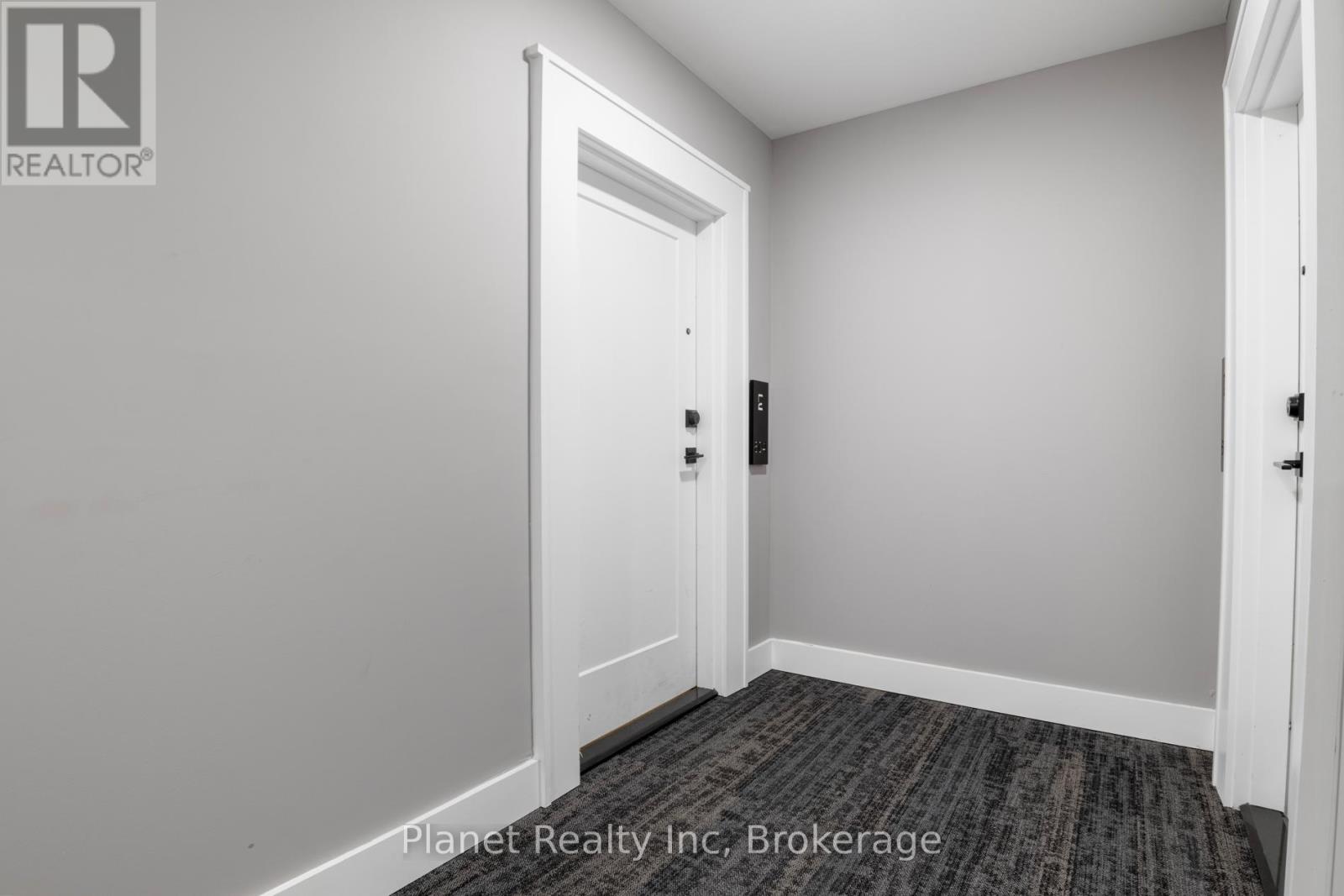 604 - 71 Wyndham Street S, Guelph, Ontario N1E 5R3 - Photo 3 - X12512446