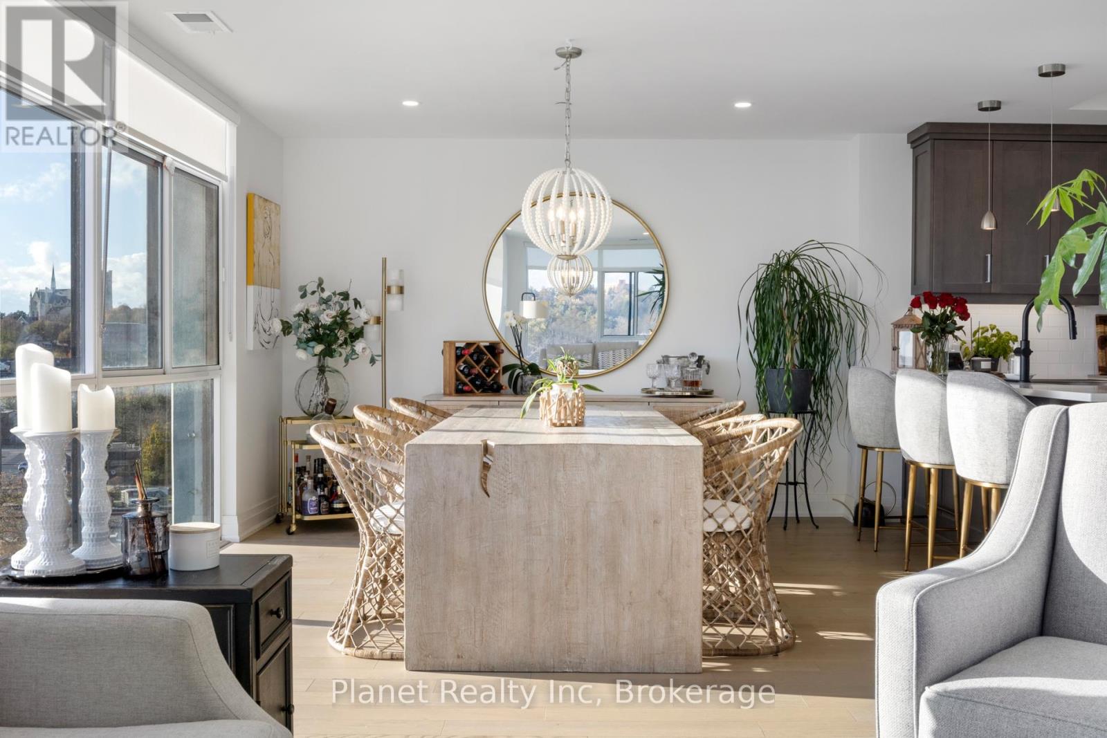 604 - 71 Wyndham Street S, Guelph, Ontario N1E 5R3 - Photo 8 - X12512446