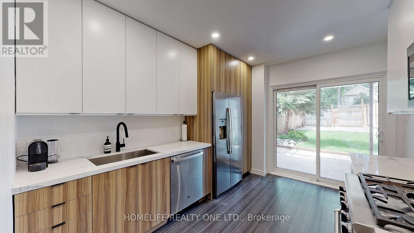 312 Berkeley Street, Toronto, Ontario  M5A 2X5 - Photo 10 - C12512200