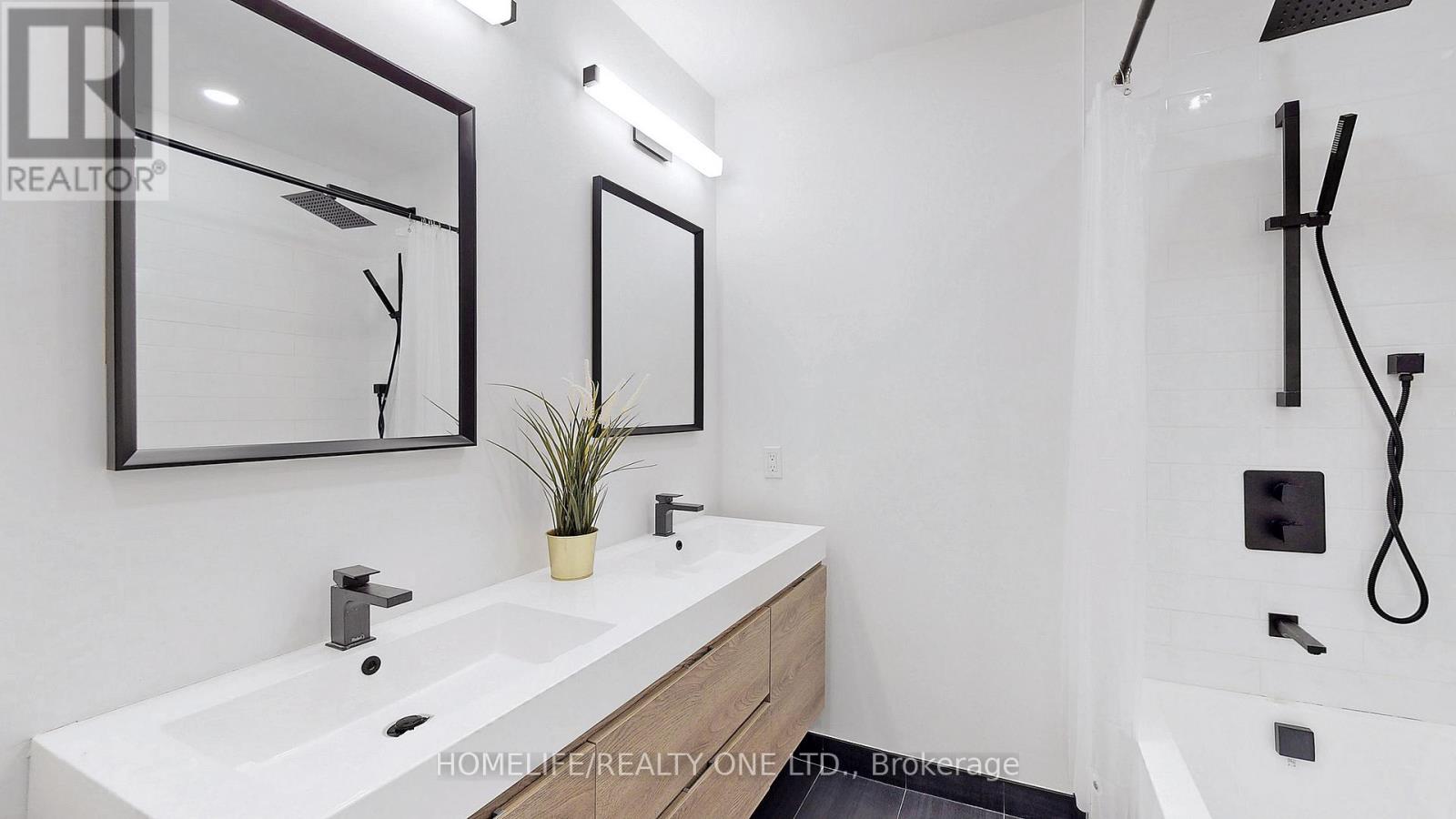 312 Berkeley Street, Toronto, Ontario  M5A 2X5 - Photo 29 - C12512200