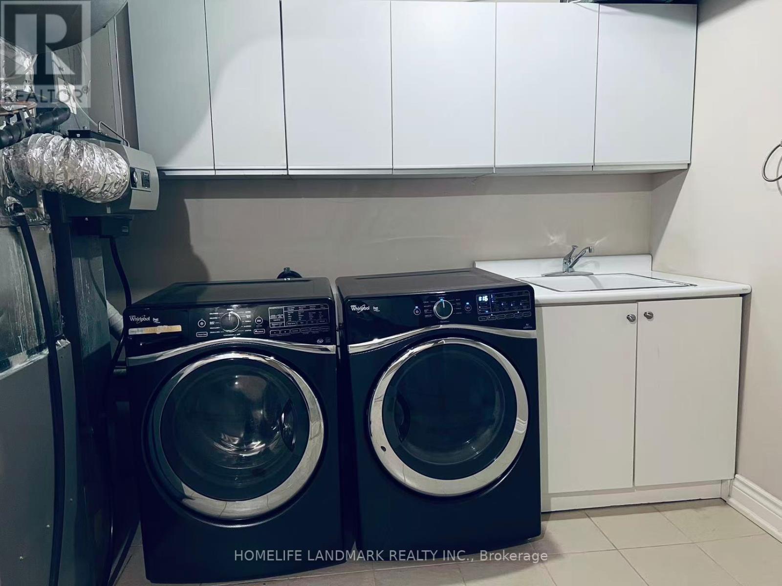 12 Clarinda Drive, Toronto, Ontario  M2K 2W7 - Photo 24 - C12512232