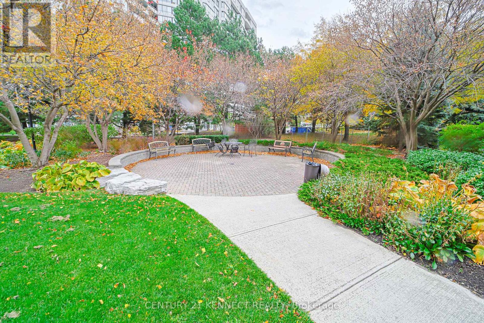 1006 - 90 Fisherville Road, Toronto, Ontario  M2R 3J9 - Photo 47 - C12512246