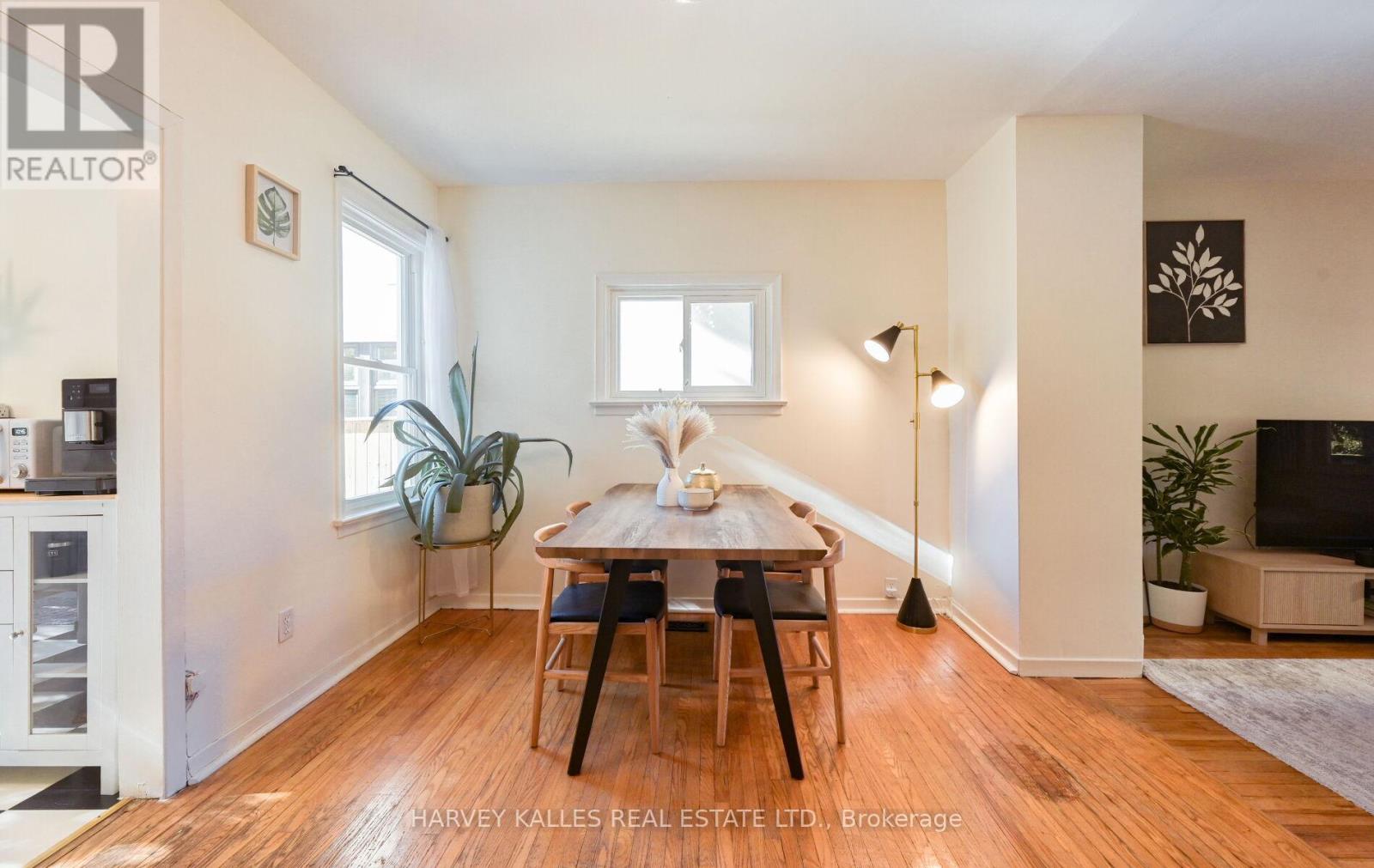 85 Montgomery Avenue, Toronto, Ontario  M4R 1E1 - Photo 12 - C12512276