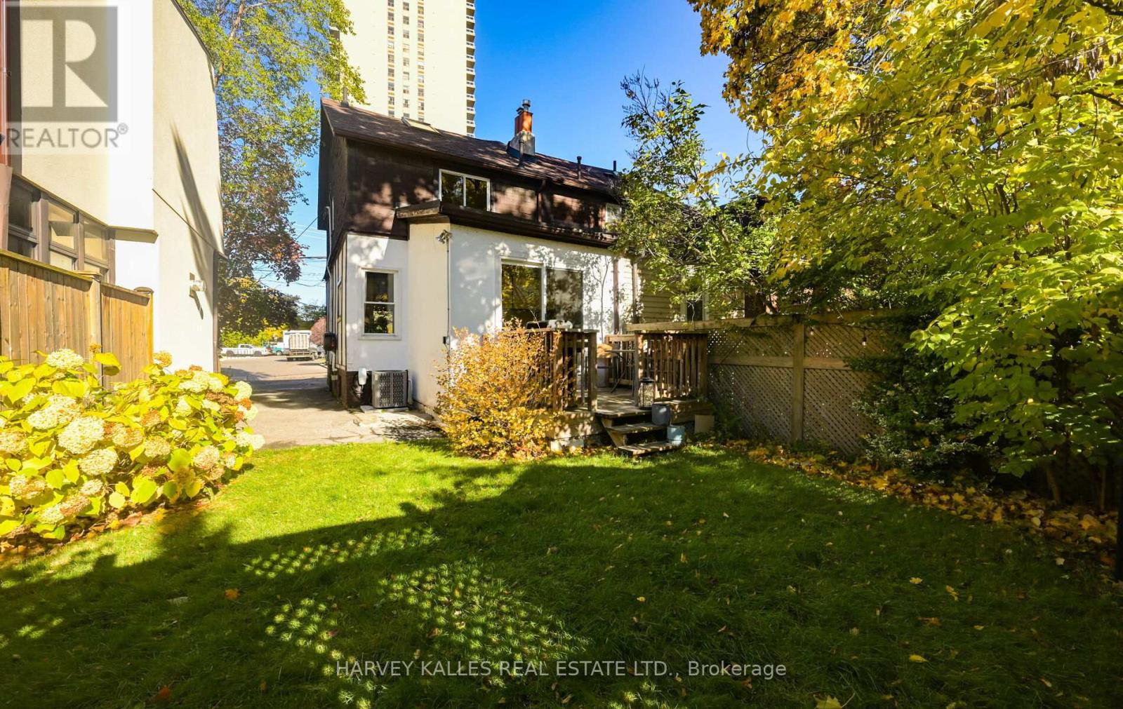 85 Montgomery Avenue, Toronto, Ontario  M4R 1E1 - Photo 31 - C12512276