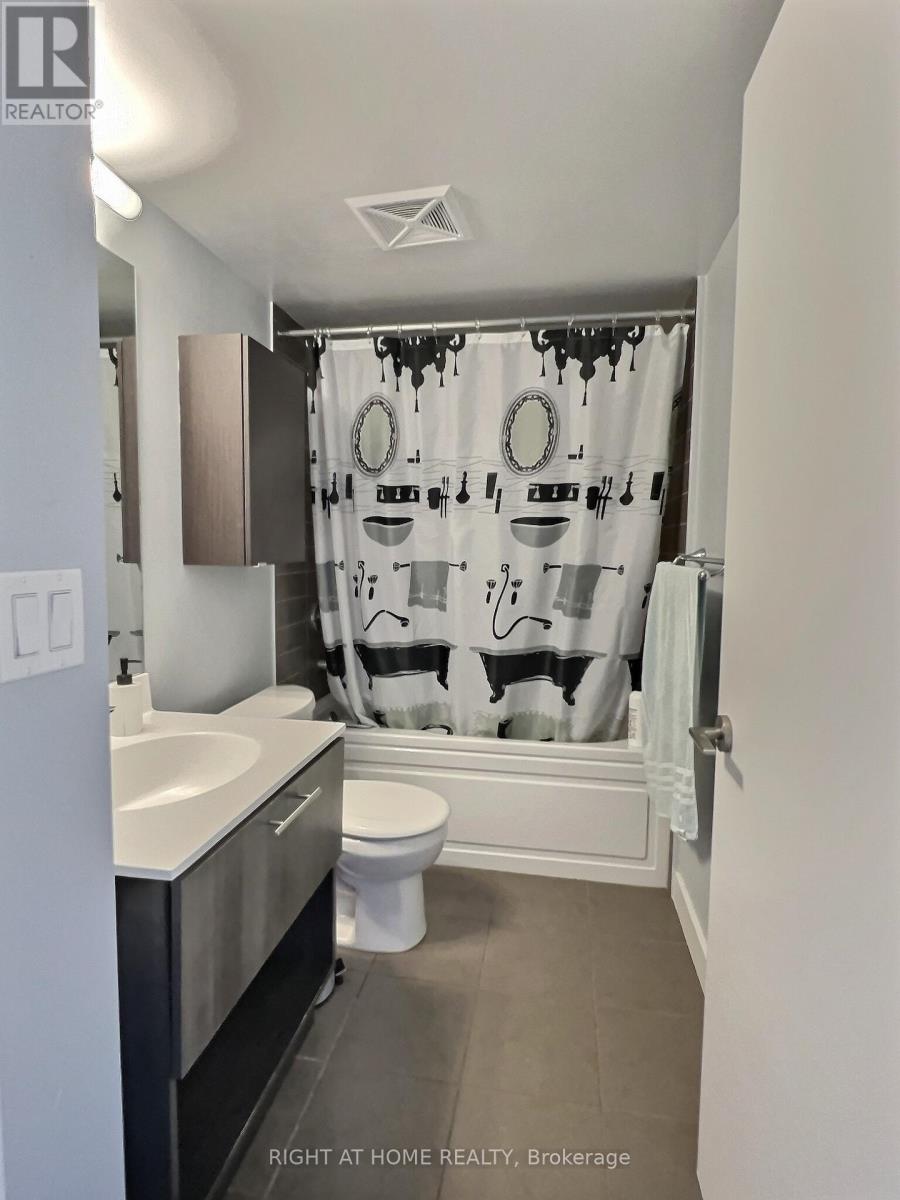 628 - 120 Dallimore Circle, Toronto, Ontario  M3C 4J1 - Photo 25 - C12512298