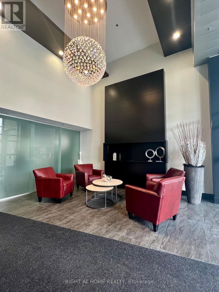 628 - 120 Dallimore Circle, Toronto, Ontario  M3C 4J1 - Photo 4 - C12512298