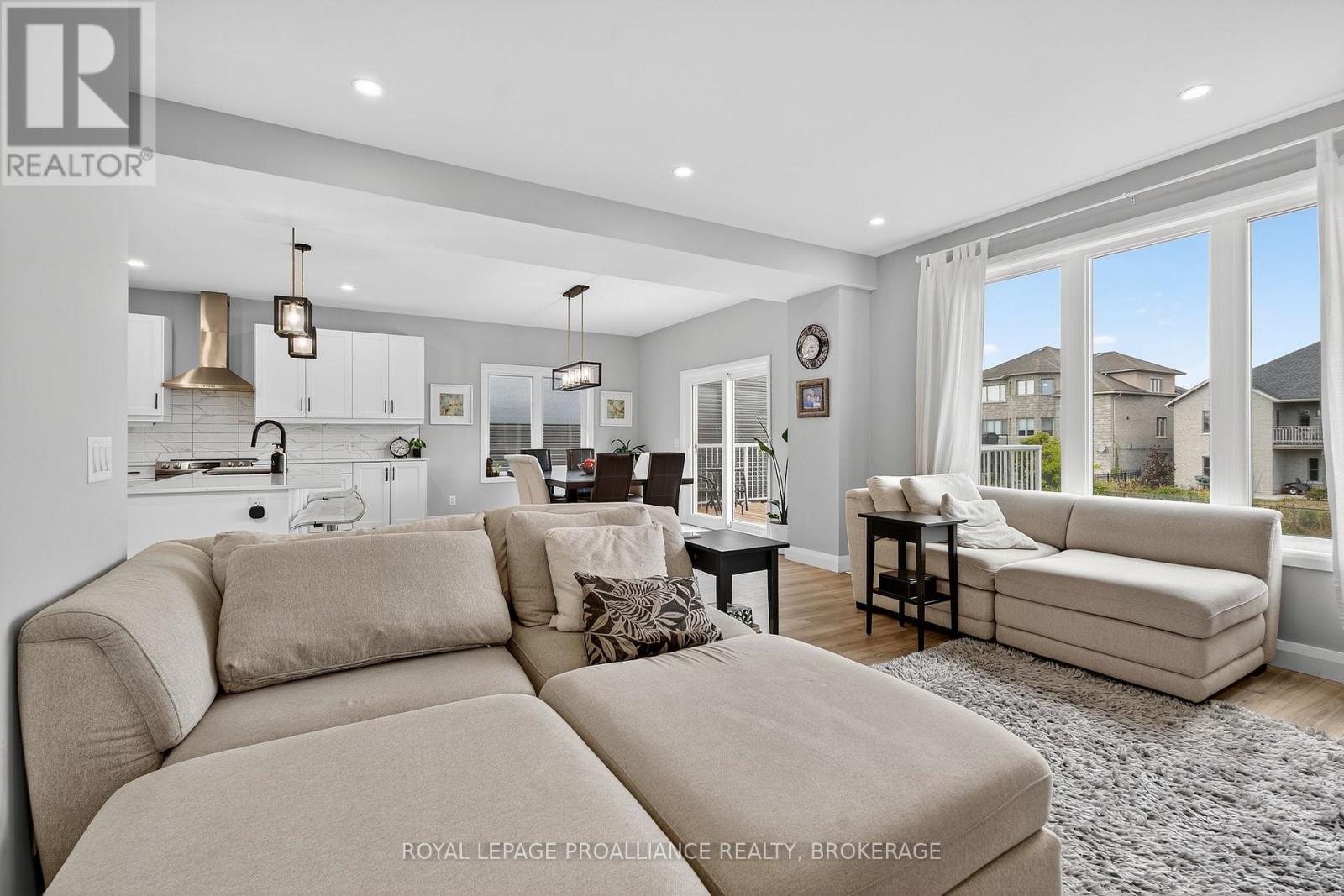 1520 Berkshire Drive, Kingston, Ontario  K7P 0S7 - Photo 8 - X12512532