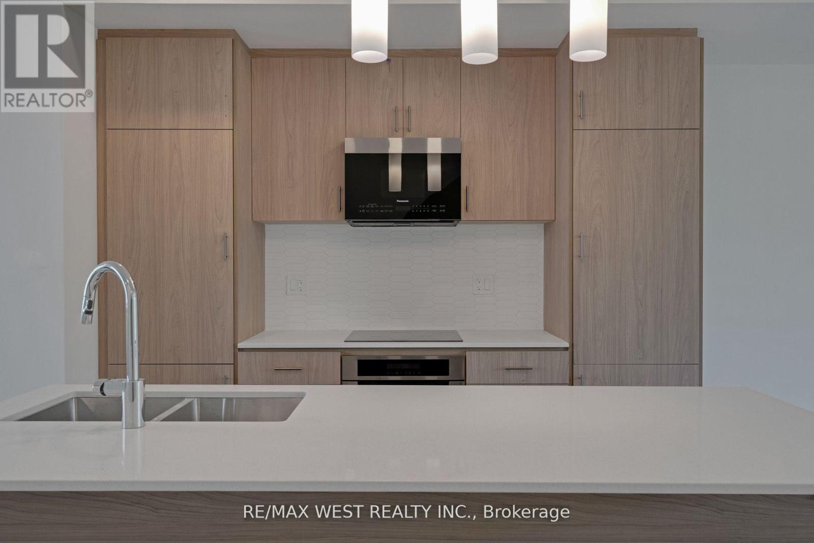 10 Rainwater Lane, Barrie, Ontario  L4N 9J6 - Photo 14 - S12495220