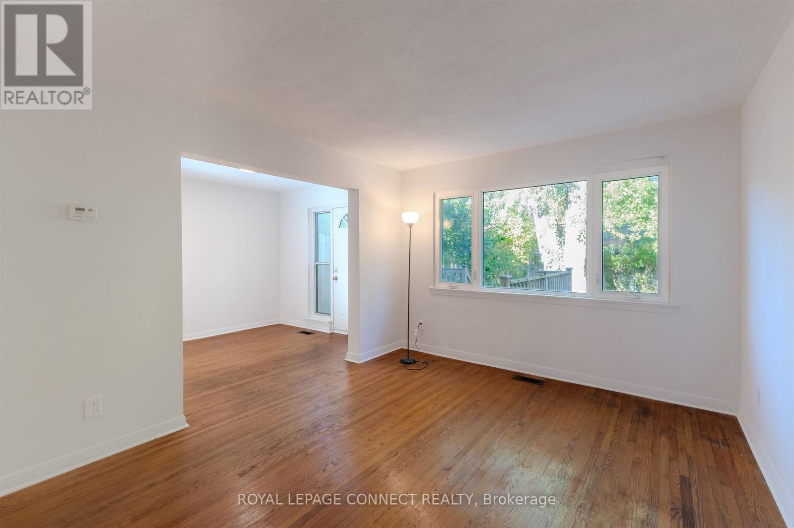 66 Painted Post Drive, Toronto, Ontario  M1H 1T2 - Photo 3 - E12512218