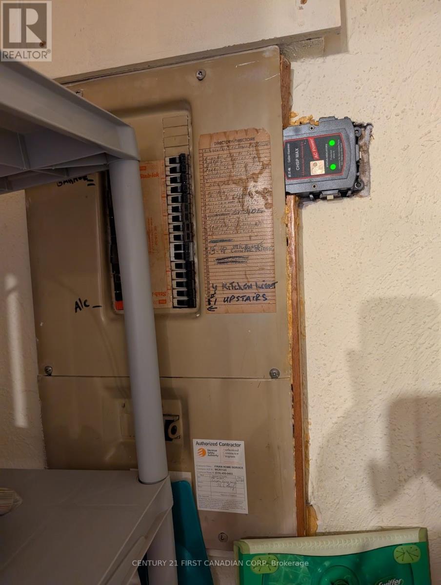 27 Briscoe Street W, London South, Ontario N6J 1M2 - Photo 14 - X12512318