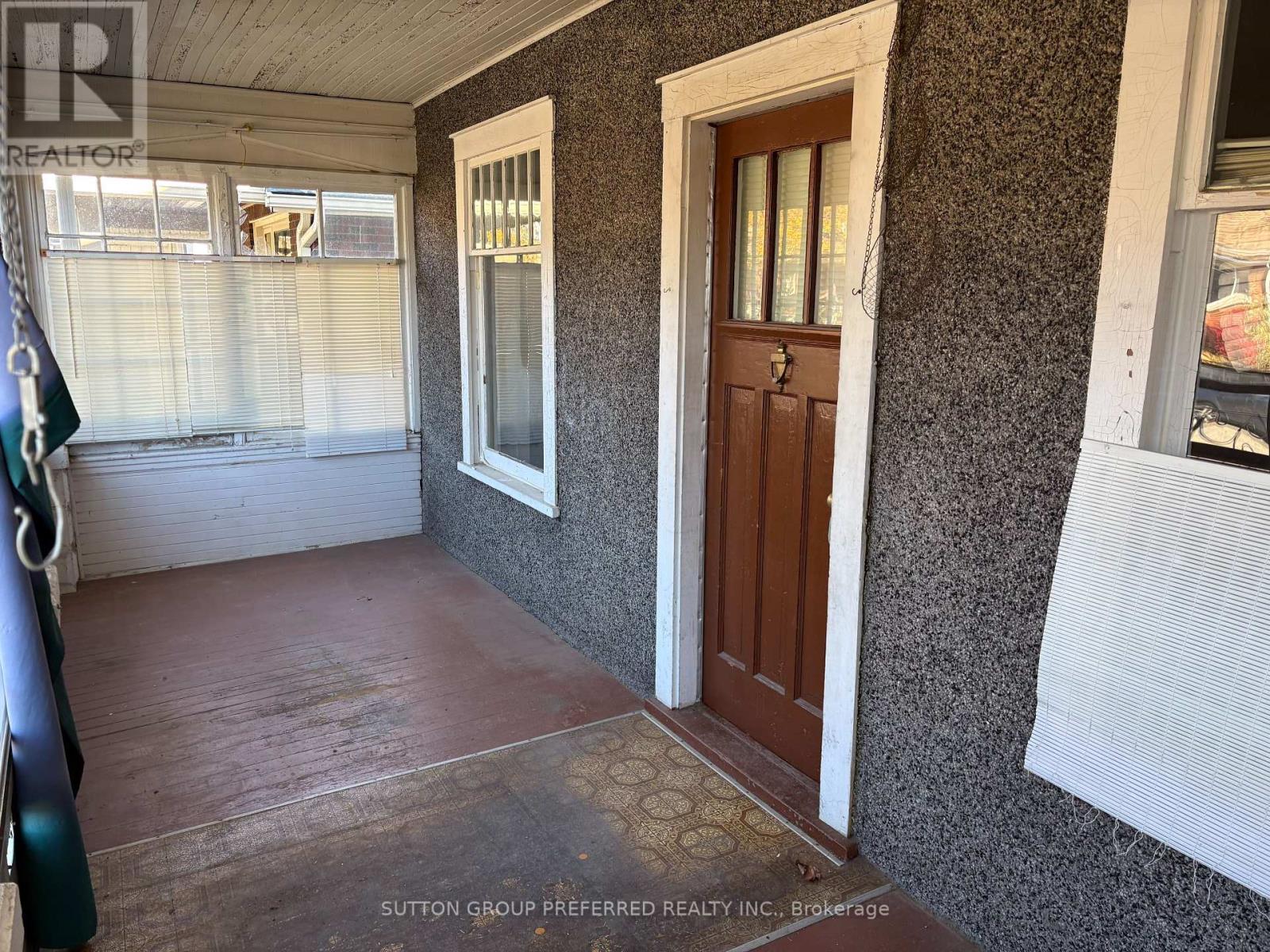 130 Arundell Street, London East, Ontario  N5Z 2J9 - Photo 2 - X12512598