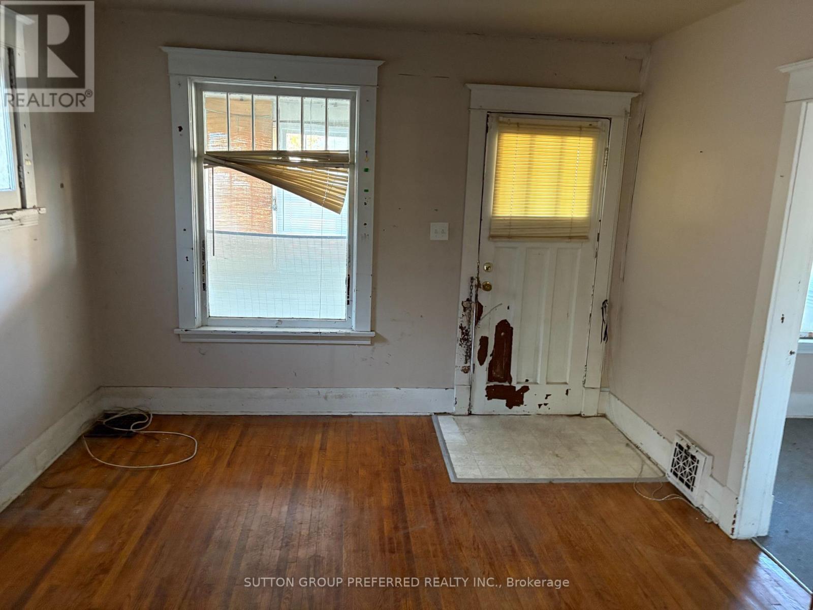 130 Arundell Street, London East, Ontario  N5Z 2J9 - Photo 4 - X12512598