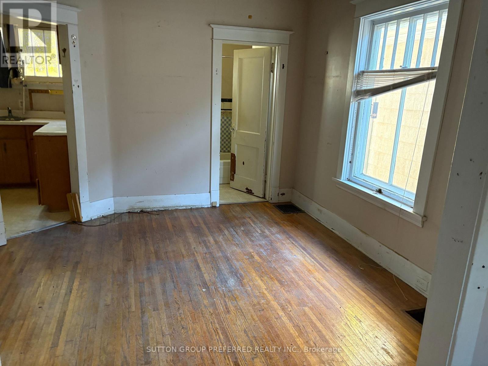 130 Arundell Street, London East, Ontario  N5Z 2J9 - Photo 7 - X12512598