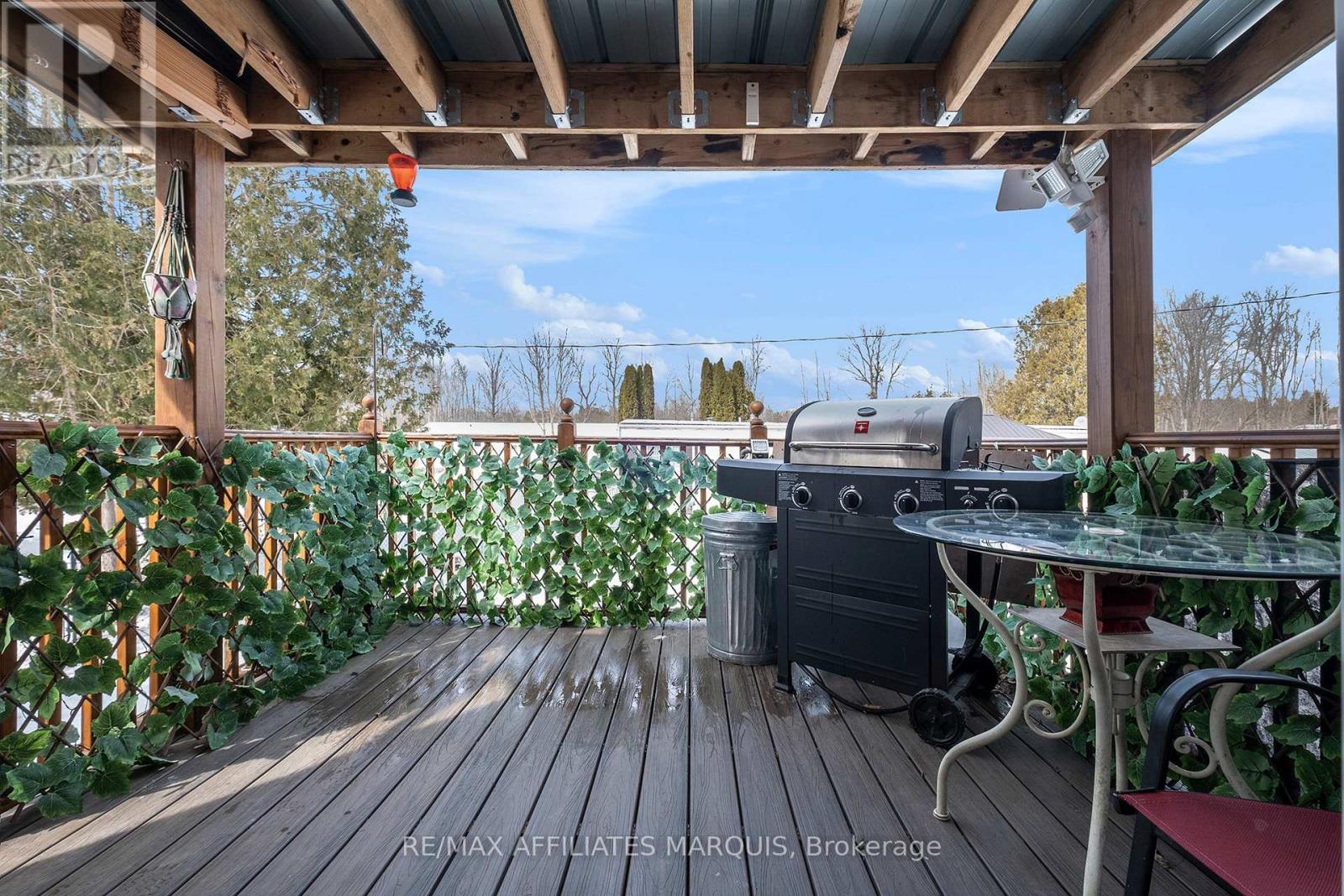 107 - 26 Salmon Side Road, Rideau Lakes, Ontario  K7A 4S5 - Photo 18 - X12512386