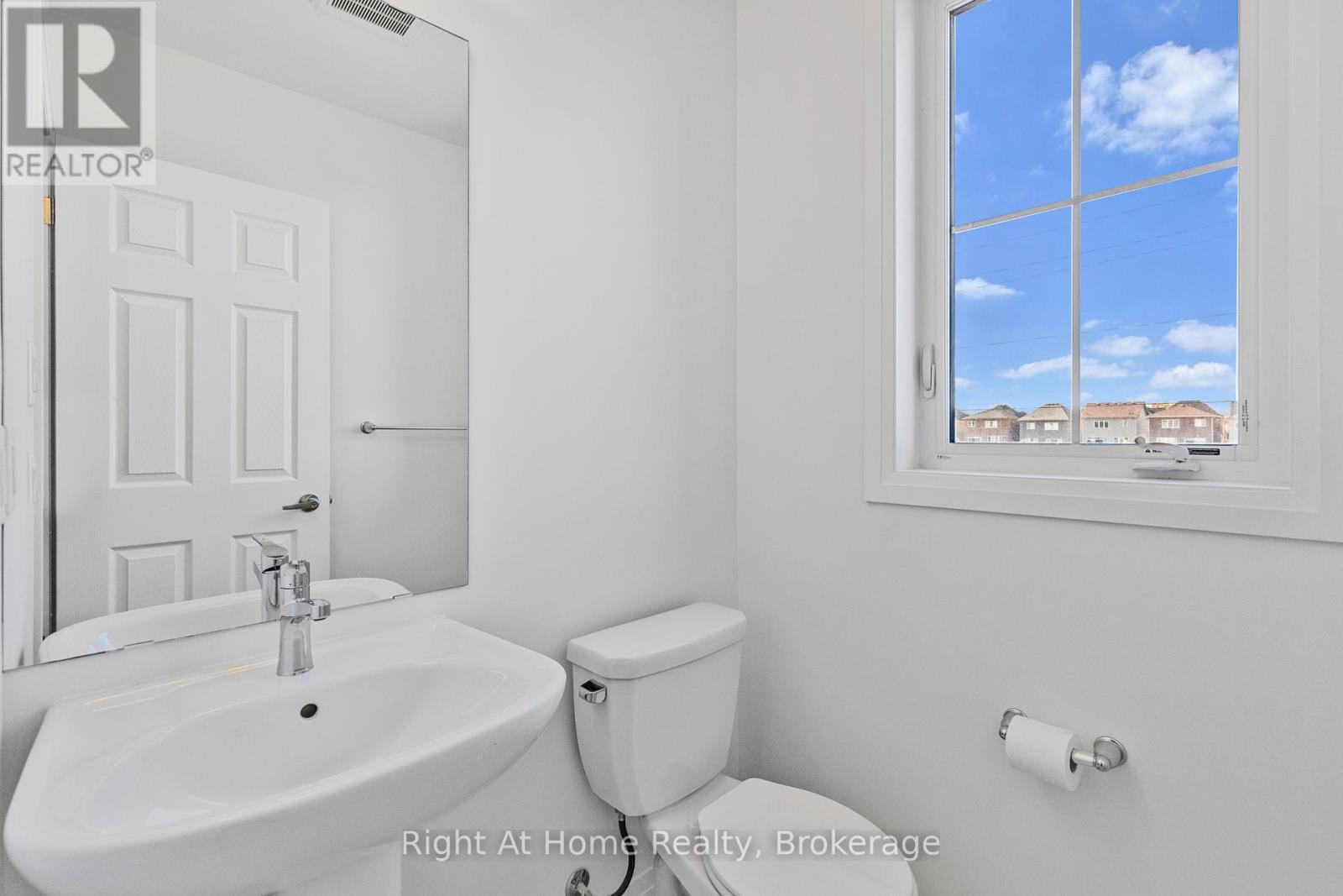 9 Lilac Lane, Thorold, Ontario  L0S 1K0 - Photo 14 - X12512394