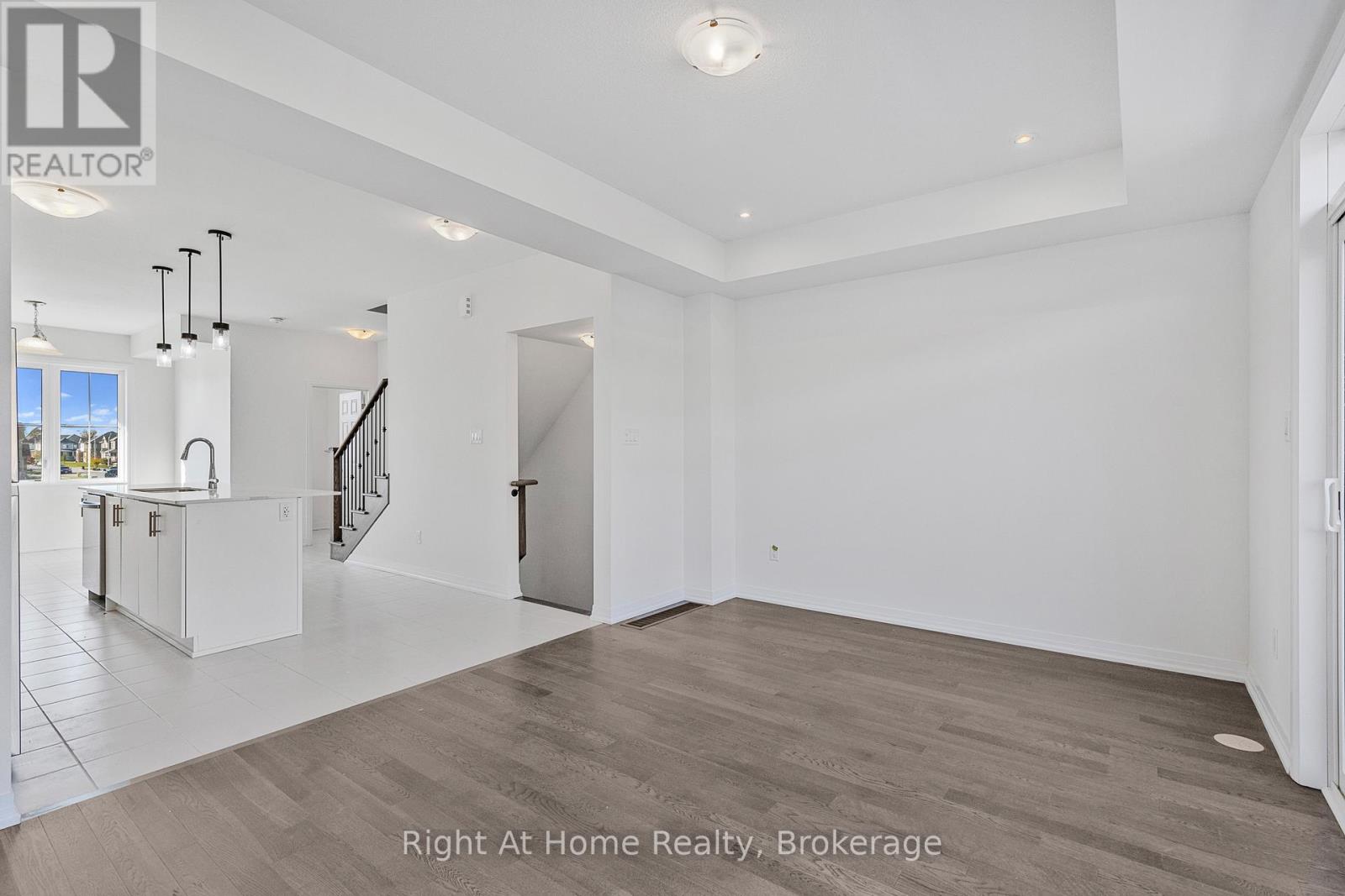 9 Lilac Lane, Thorold, Ontario  L0S 1K0 - Photo 16 - X12512394