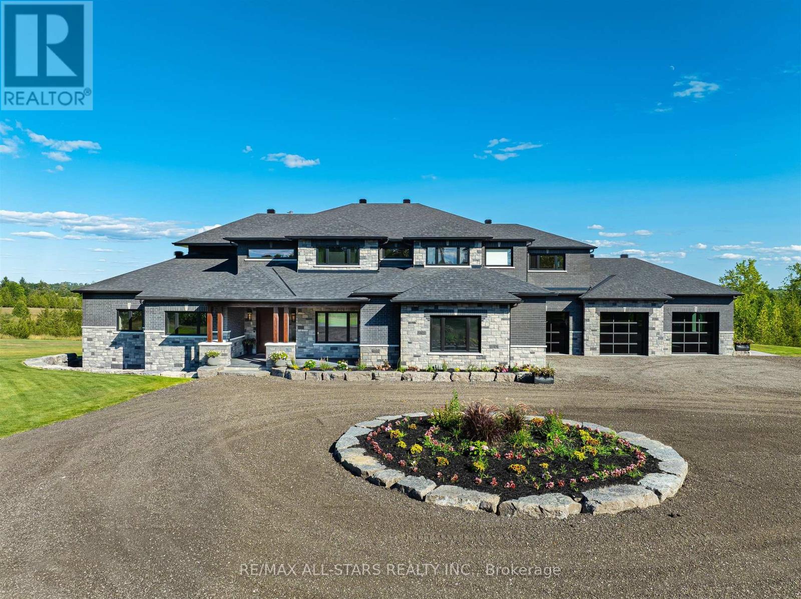 6374 SMITH BOULEVARD, Georgina, Ontario