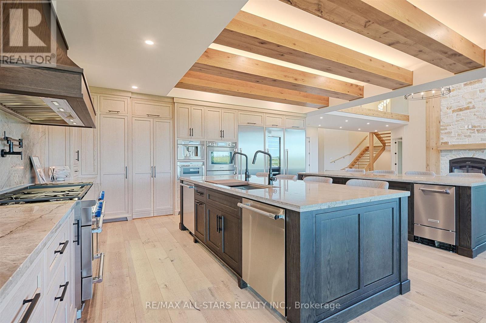 6374 Smith Boulevard, Georgina, Ontario  L0E 1N0 - Photo 17 - N12512262