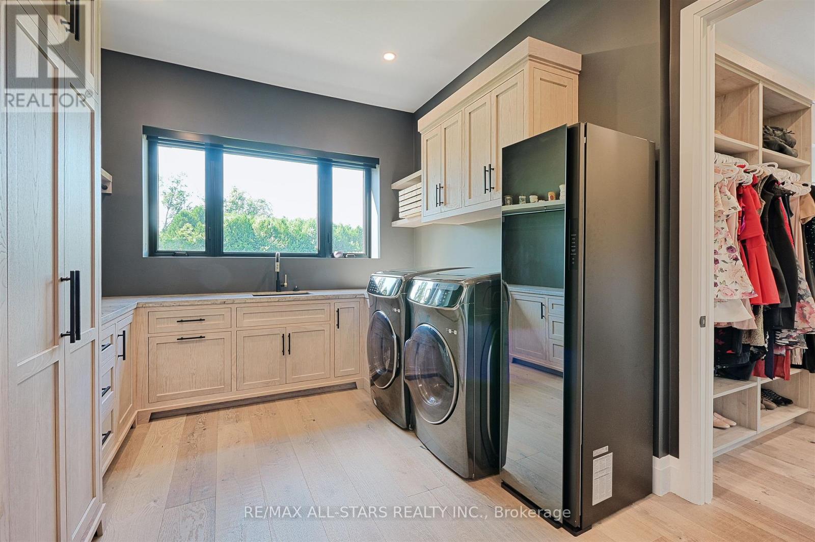 6374 Smith Boulevard, Georgina, Ontario  L0E 1N0 - Photo 29 - N12512262