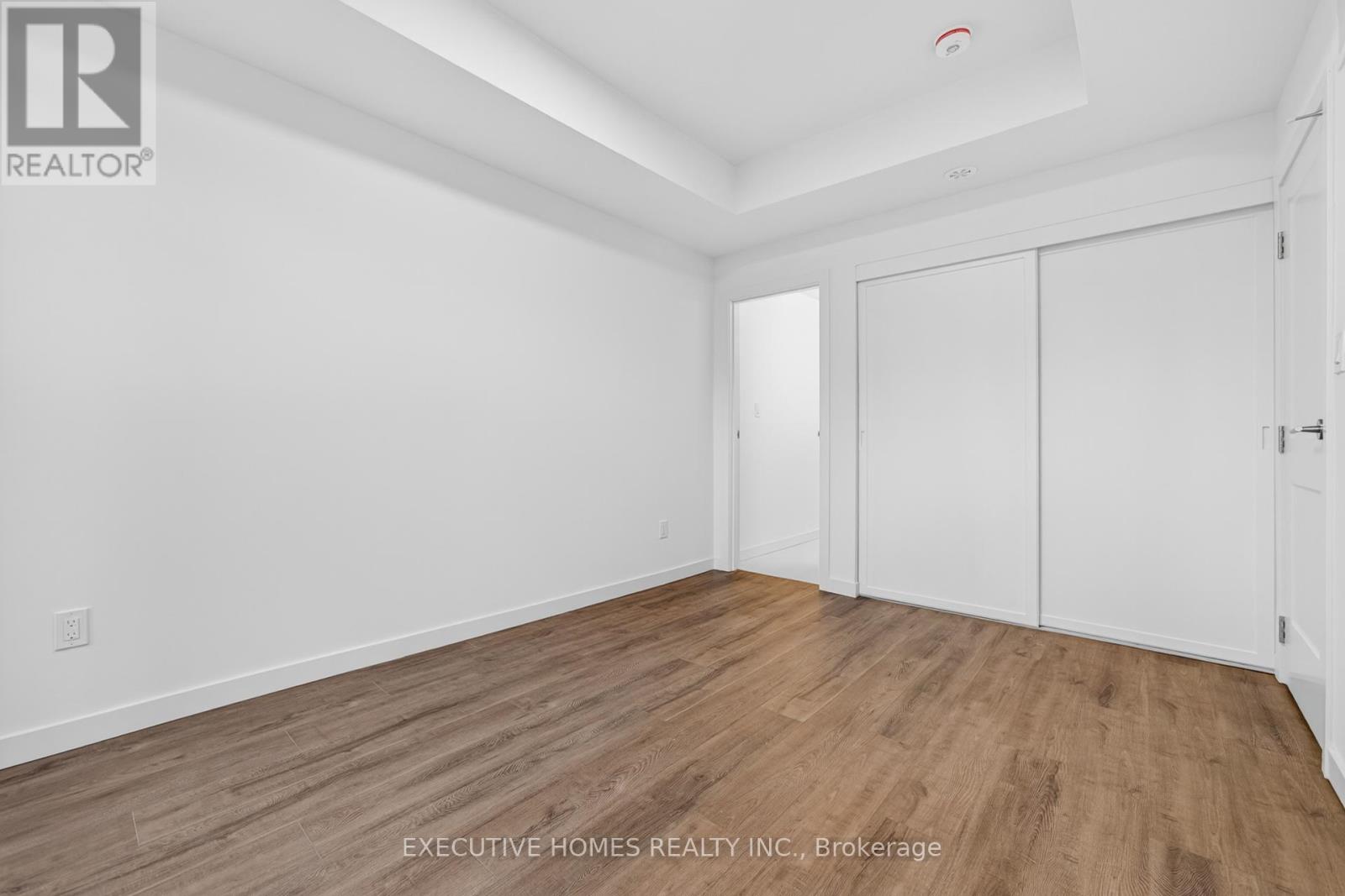 8 - 3175 Denison Street, Markham, Ontario  N2R 0R7 - Photo 31 - N12512274