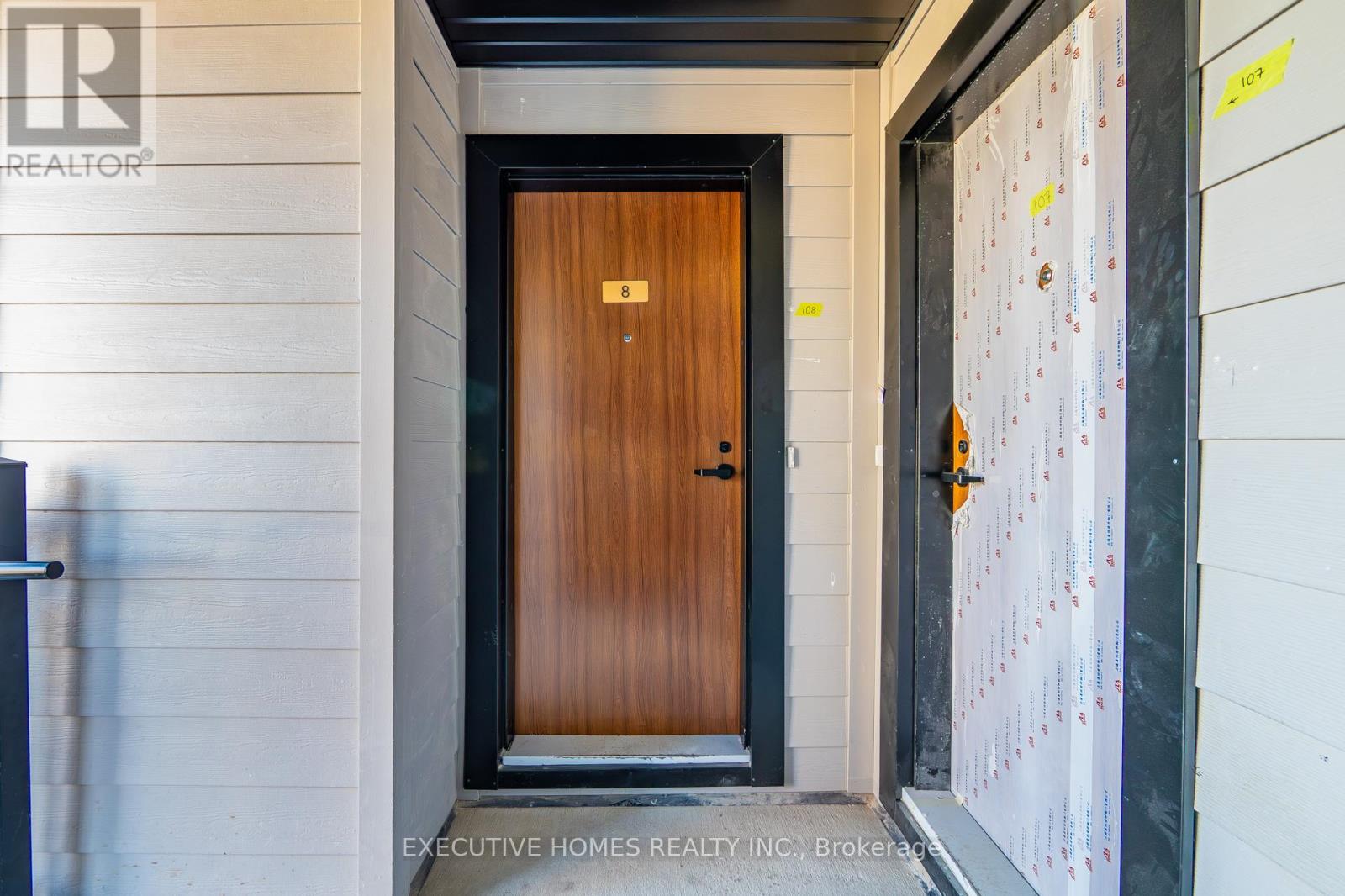 8 - 3175 Denison Street, Markham, Ontario  N2R 0R7 - Photo 7 - N12512274