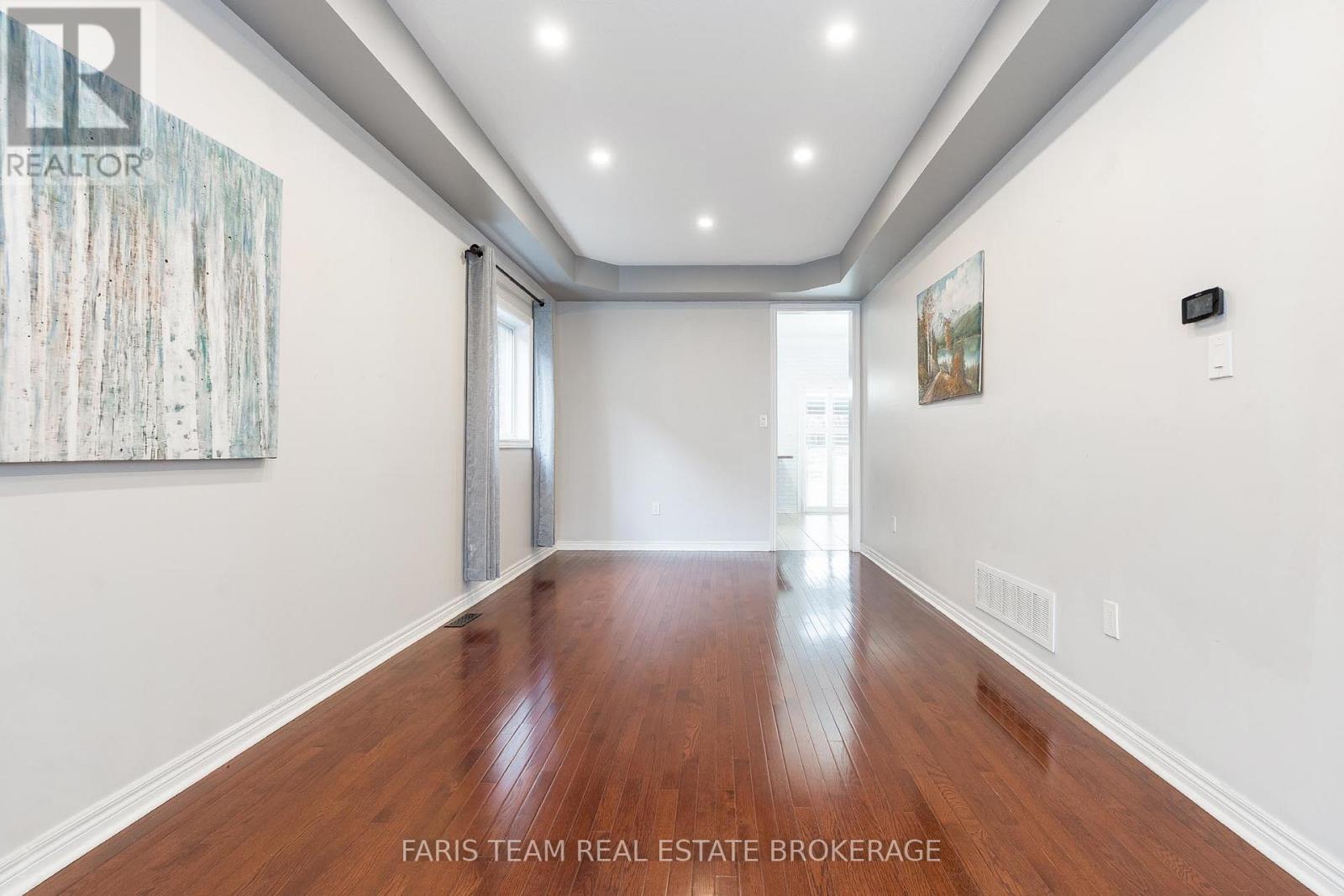 1198 Westmount Avenue, Innisfil, Ontario L9S 4Z7 - Photo 15 - N12512300