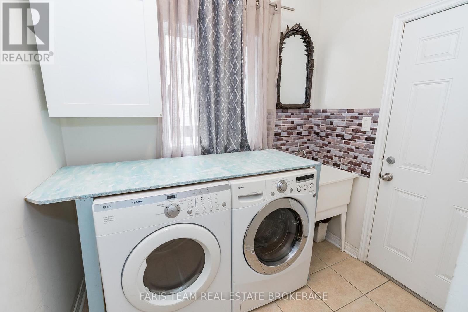 1198 Westmount Avenue, Innisfil, Ontario L9S 4Z7 - Photo 18 - N12512300