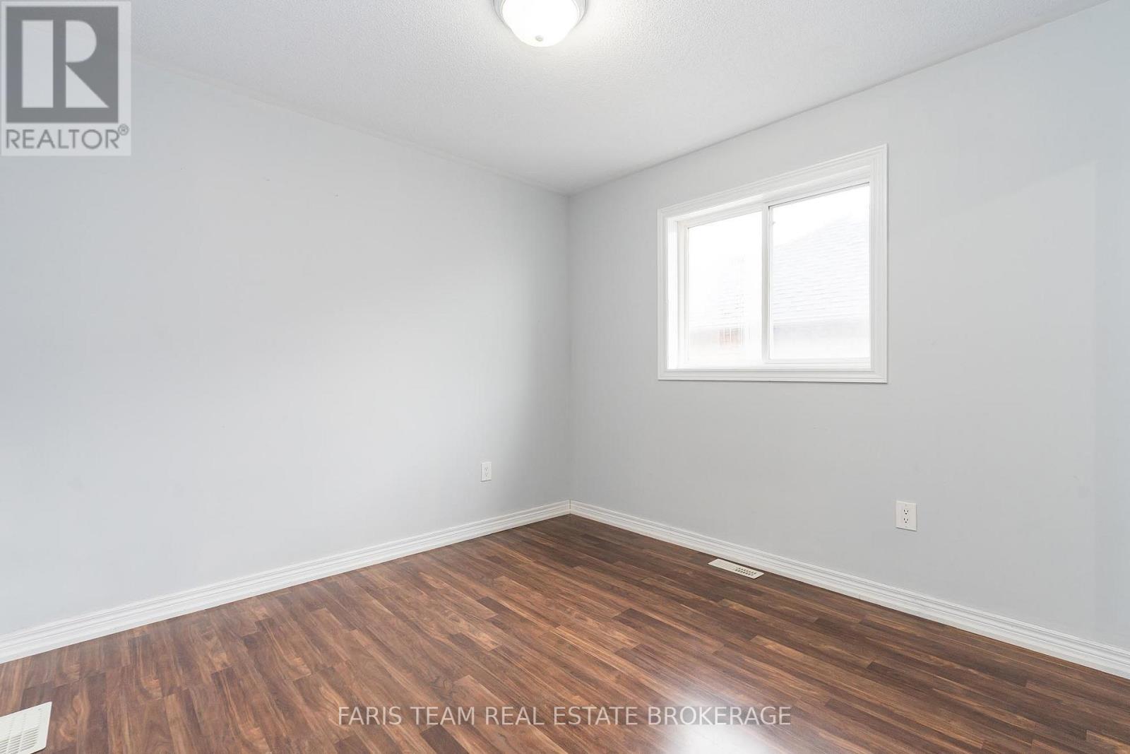 1198 Westmount Avenue, Innisfil, Ontario L9S 4Z7 - Photo 24 - N12512300