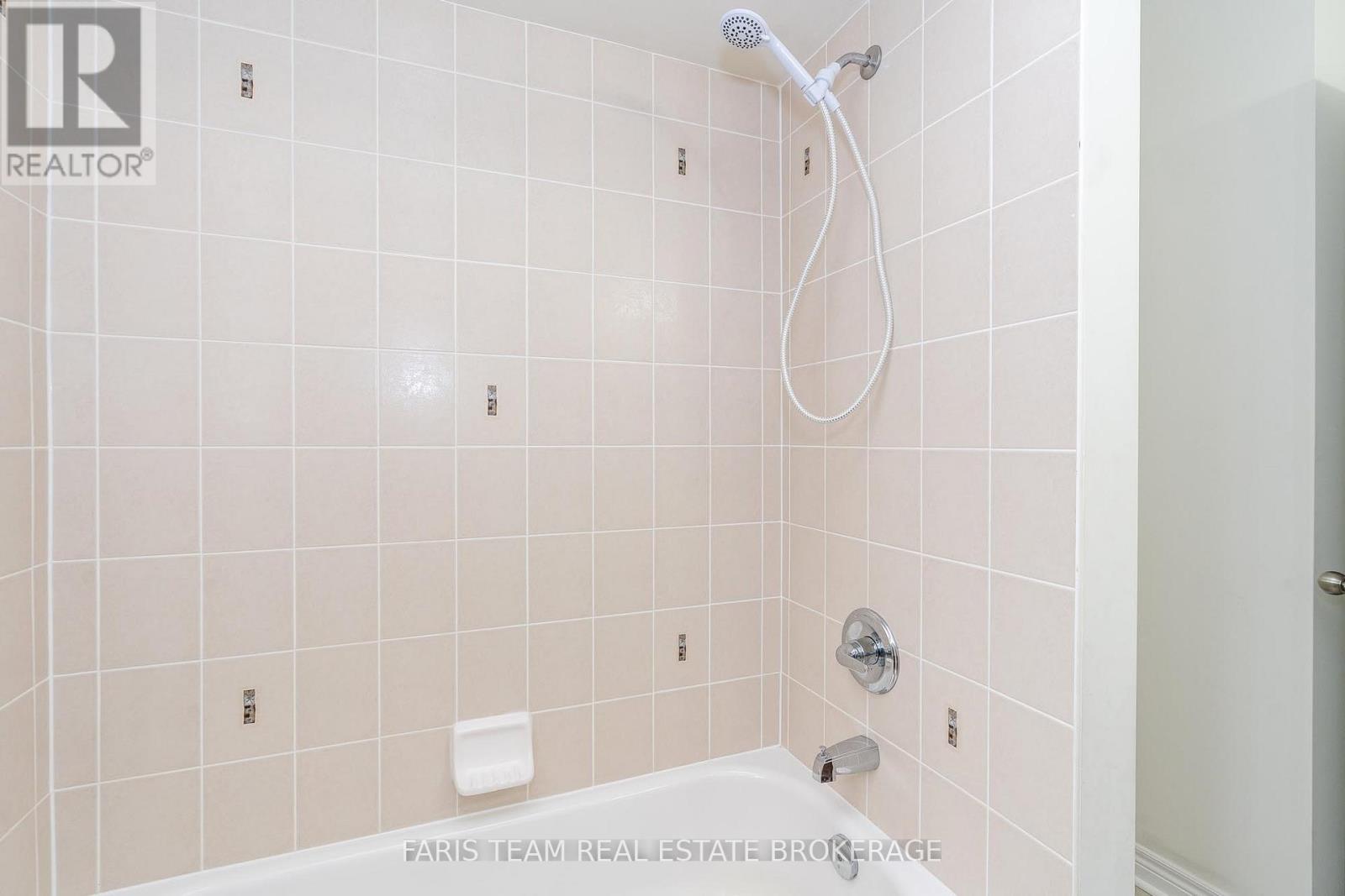 1198 Westmount Avenue, Innisfil, Ontario L9S 4Z7 - Photo 31 - N12512300