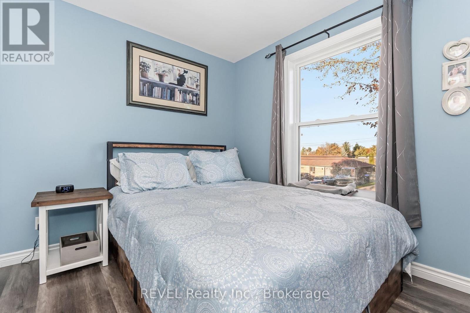 28 Park Street, Tay (Victoria Harbour), Ontario  L0K 2A0 - Photo 17 - S12512544