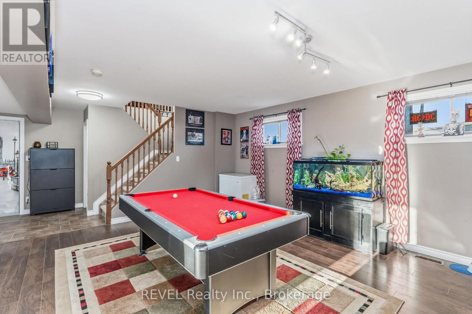 28 Park Street, Tay (Victoria Harbour), Ontario  L0K 2A0 - Photo 21 - S12512544