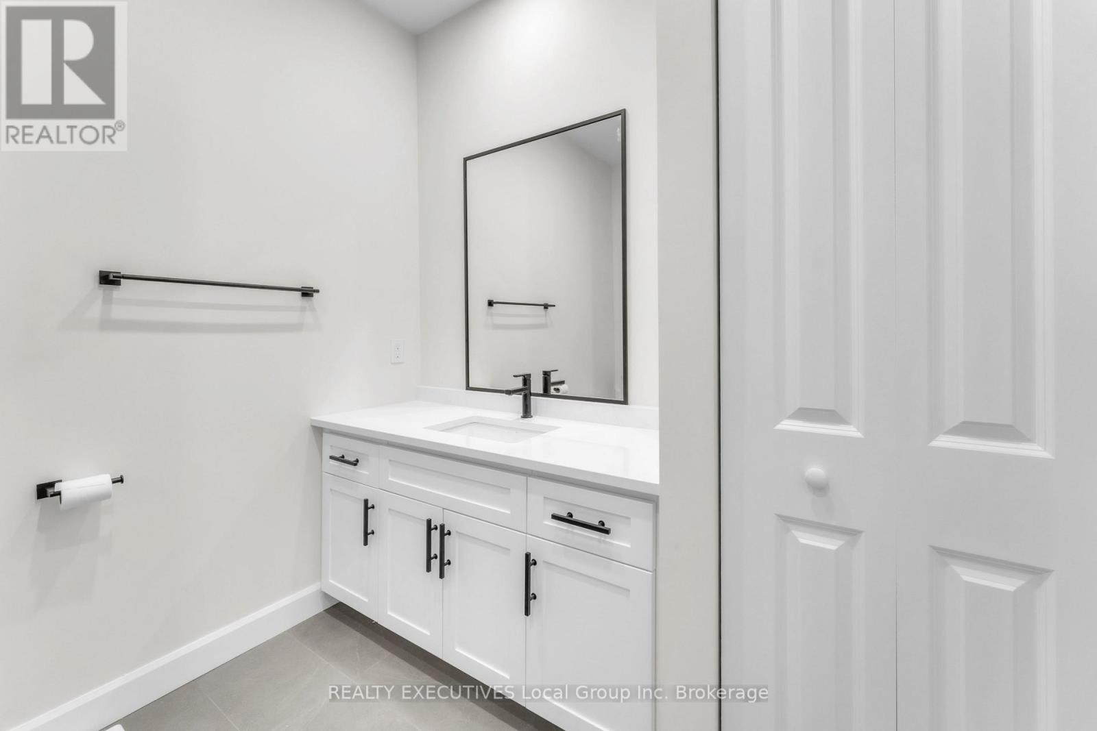 101 Tower Drive, North Bay (Airport), Ontario  P1C 0A4 - Photo 21 - X12512576