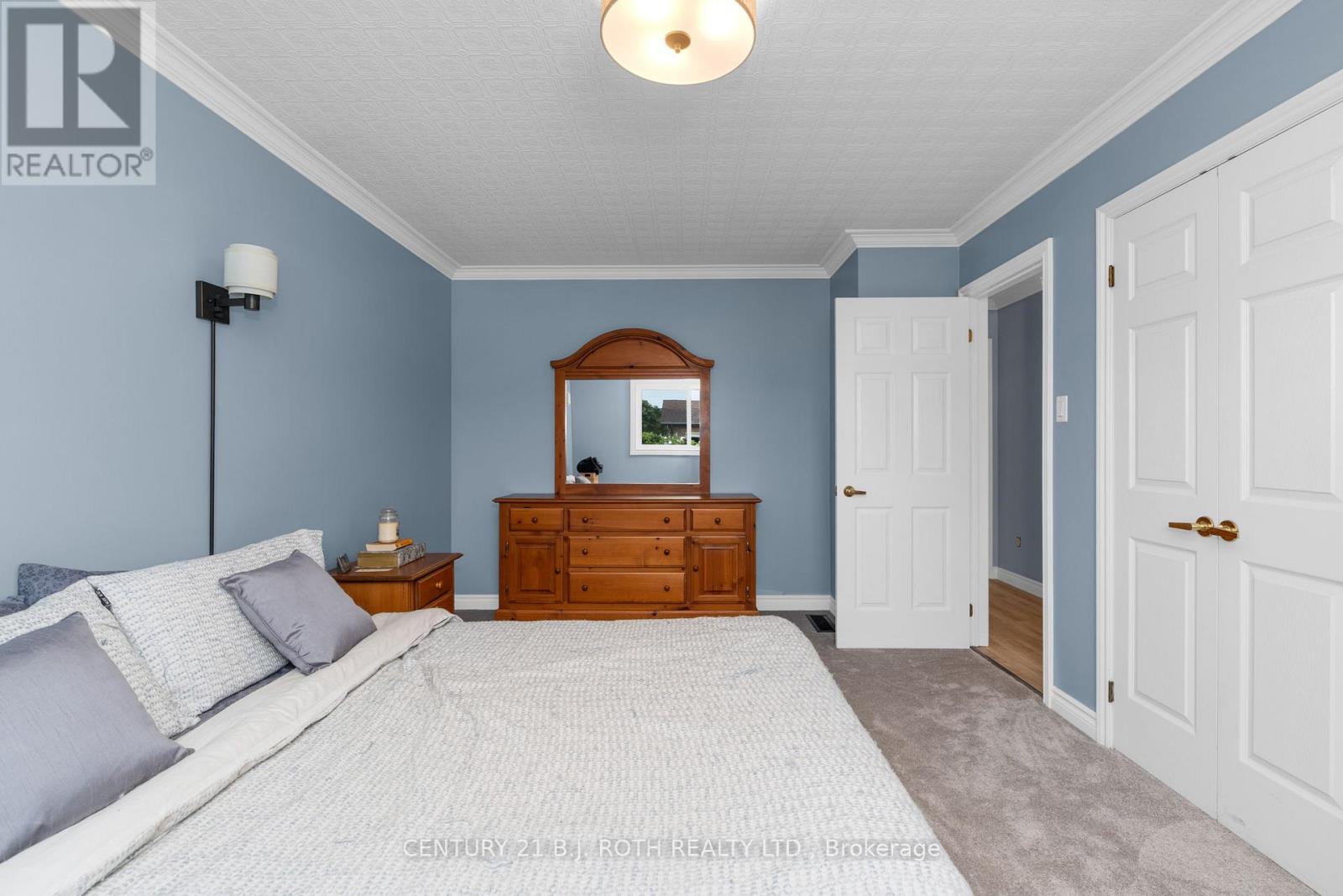 50 Belcourt Avenue, Barrie, Ontario  L4M 4E4 - Photo 16 - S12512258