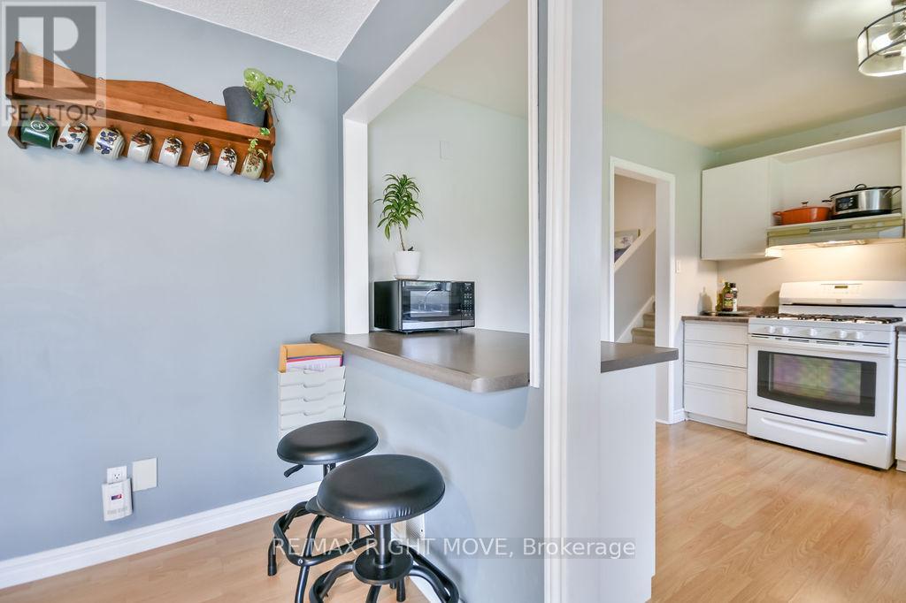 3811 Leo Crescent, Ramara, Ontario  L3V 0L1 - Photo 12 - S12512306