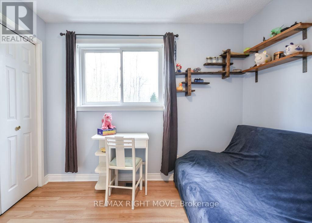 3811 Leo Crescent, Ramara, Ontario  L3V 0L1 - Photo 26 - S12512306