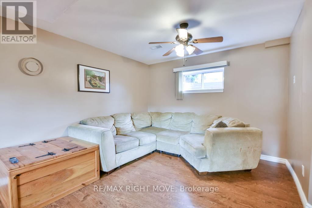 3811 Leo Crescent, Ramara, Ontario  L3V 0L1 - Photo 29 - S12512306