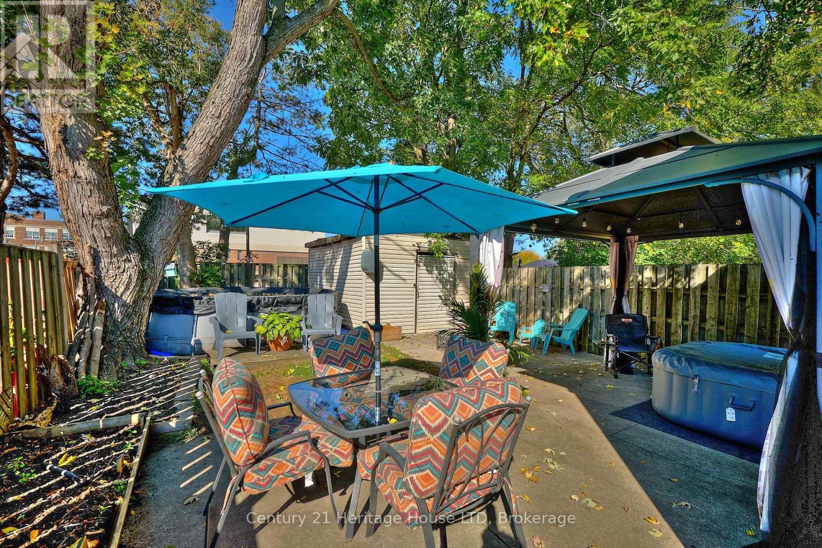 119 Page Street, St. Catharines (E. Chester), Ontario  L2R 4A8 - Photo 18 - X12512370